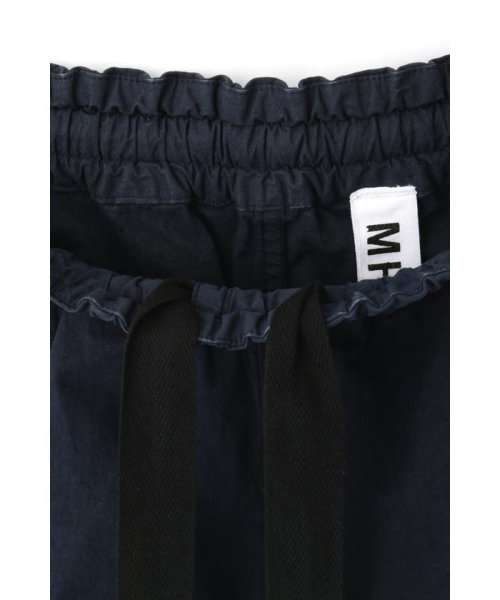 GARMENT DYE LIGHTWEIGHT PLAINWEAVE 