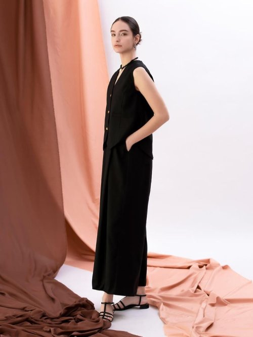 フロントボタンショートベスト 