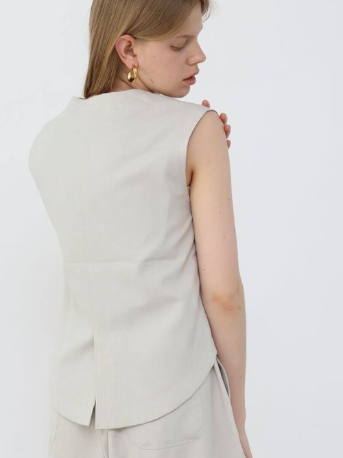 フロントボタンショートベスト 