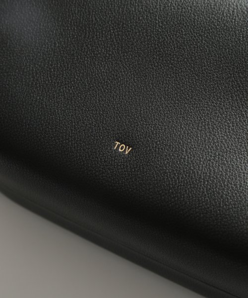 【TOV / トーヴ】CONNIE－WIDE T24S07B265 ハンドバッグ 牛革 カウレザー スクエアバッグ 牛革 5cm 良い