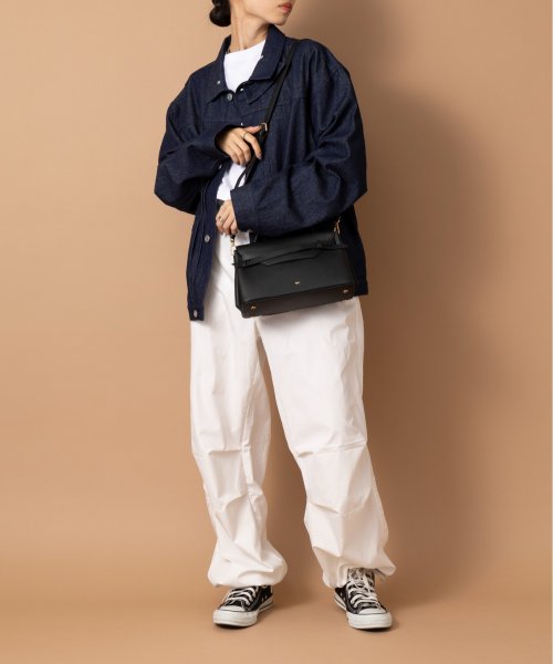 【TOV / トーヴ】MIMI － M/ T23W02B250 ショルダーバッグ ハンドバッグ 牛革 カウレザー 牛革 良い