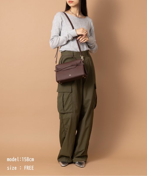 【TOV / トーヴ】MIMI － M/ T23W02B250 ショルダーバッグ ハンドバッグ 牛革 カウレザー 牛革 良い