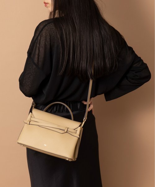 【TOV / トーヴ】MIMI － M/ T23W02B250 ショルダーバッグ ハンドバッグ 牛革 カウレザー 牛革 良い