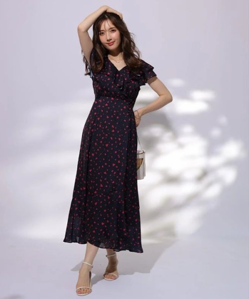 ラッフルカシュクールプリントワンピース 予めご了承ください