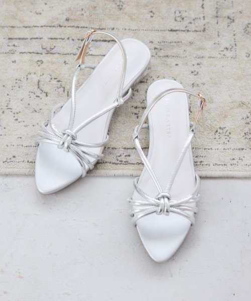 ポインテッドトゥナローストラップサンダル 人気・おすすめ｜使いやすい・旅行におすすめ 品質保証 全国発送 在庫限り