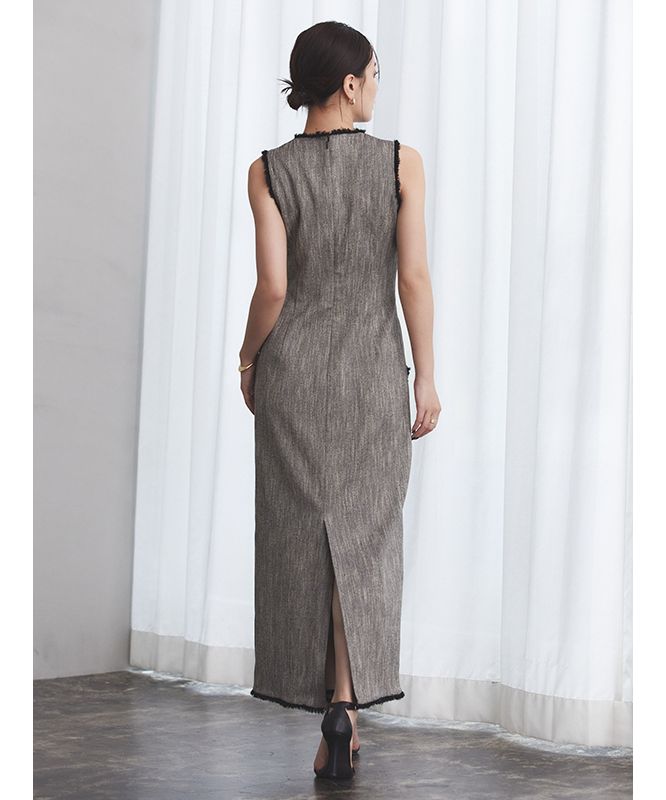 カーヴイングシームツイードワンピース ?media_id=3396003283579103807