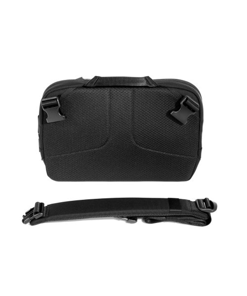 エアー ボディバッグ Aer 防水 軽量 小さめ ショルダーバッグ 斜めがけバッグ ノートPC 14インチ B5 9L ビジネスバッグ Tech Sling 3 