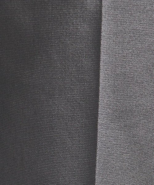 シャイニー スリム パンツ 着用サイズ：M B82 W57 H84 B76 W60 H89