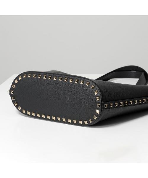 VALENTINO トートバッグ B0N07TAG レザー ロックスタッズ VALENTINO トートバッグ レザー