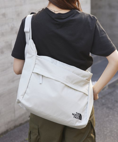 【THE NORTH FACE / ザ・ノースフェイス】WL HOBO BAG L NN2PP58 ショルダーバッグ ホーボーバッグ THE NORTH FACE NORTHE