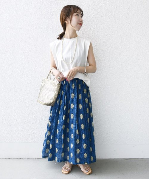 【SHIPS別注】UHURU:〈手洗い可能〉プリント ロング ギャザー スカート UHURU ラメ糸