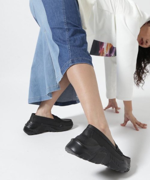 AKIKOAOKI/アキコアオキ/別注Regulated Gravity－faux leather 