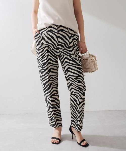 ゼブラプリントハイウエストパンツ 