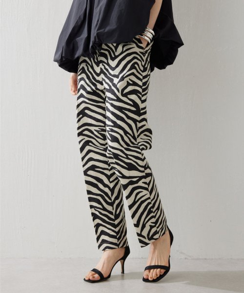 ゼブラプリントハイウエストパンツ 