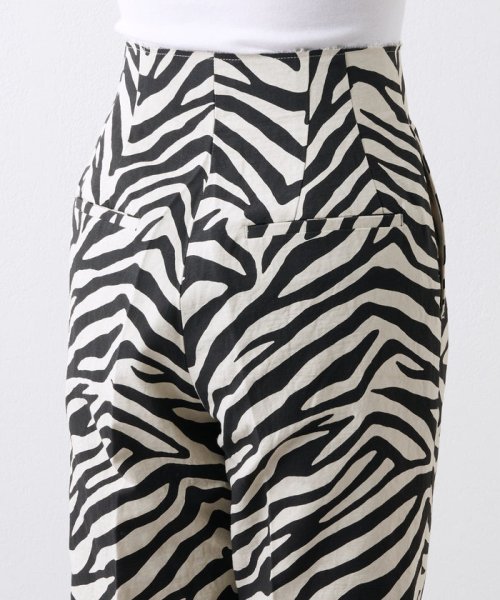 ゼブラプリントハイウエストパンツ 