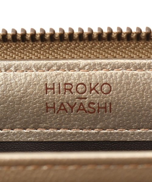 ◆GIRASOLE（ジラソーレ）ファスナー式長財布 