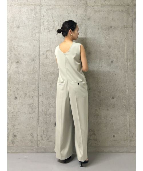 センタープレスクルーネックオールインワン 予めご了承ください