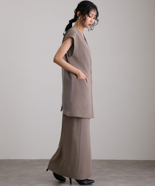 バックシアージレセットアップドレス 表地 　ポリエステル…93%　　　　　ポリウレタン7％ 裏地