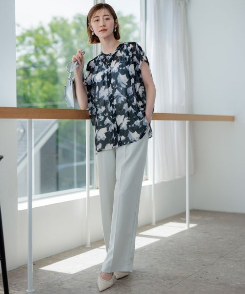 【洗える】Ratti シャドーフラワー プリント ブラウス BCD1365947869 (10450円)