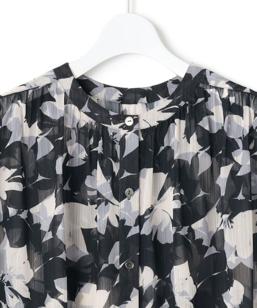【洗える】Ratti シャドーフラワー プリント ブラウス BCD1365947869 (10450円)