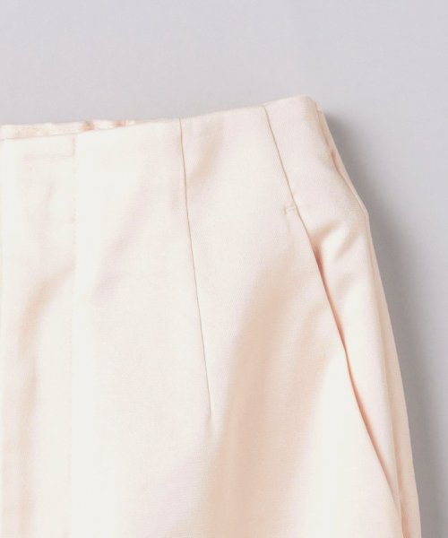 シャイニー スリム パンツ 着用サイズ：M B82 W57 H84 B76 W60 H89