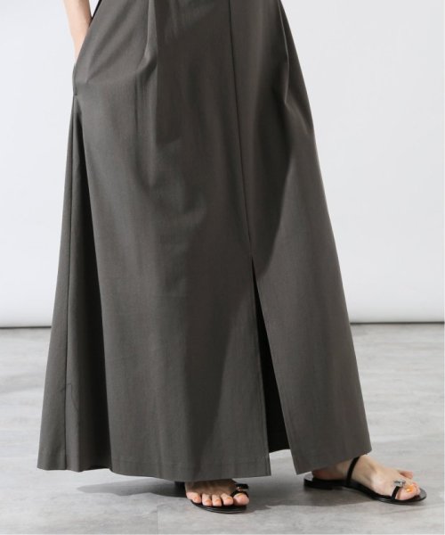 オープンバック ドライジャージドレス VERMEIL par