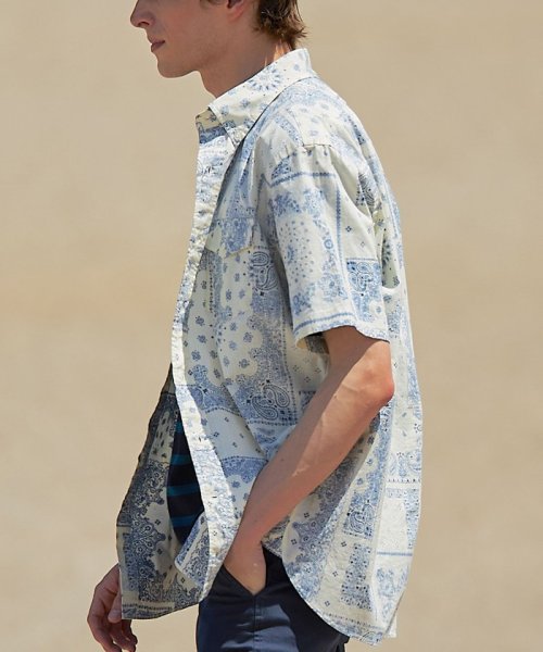 ペイズリーバンダナプリント シャツ 