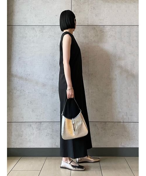 センタープレスクルーネックオールインワン 予めご了承ください