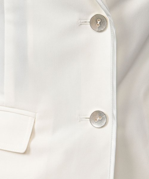 テーラードジャケット 