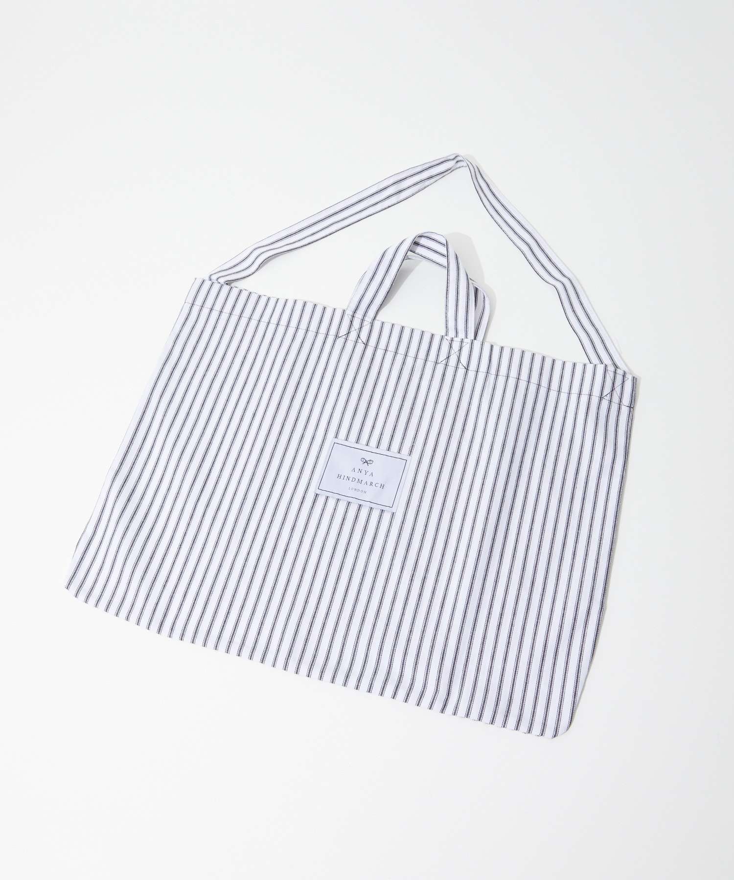 セール】アニヤ ハインドマーチ ANYA HINDMARCH 5050925 193580 トートバッグ Tote Eyes in ECONYL  regenerate(506590756) | アニヤハインドマーチ(ANYA HINDMARCH) - MAGASEEK