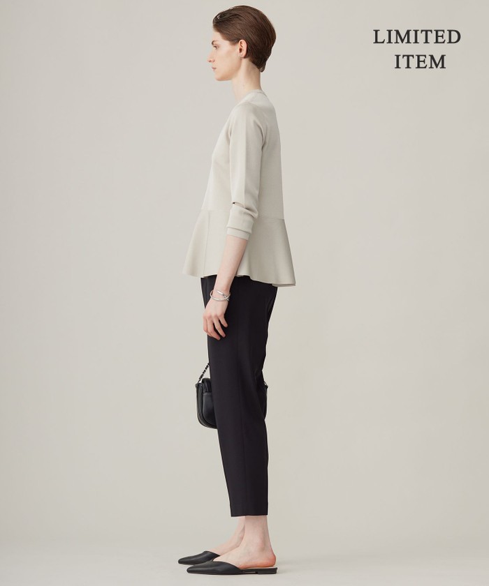 【WEB限定・洗える】シンセティックヤーンスムース ペプラムニット WEB限定・洗える】シンセティックヤーンスムース ペプラムニット
