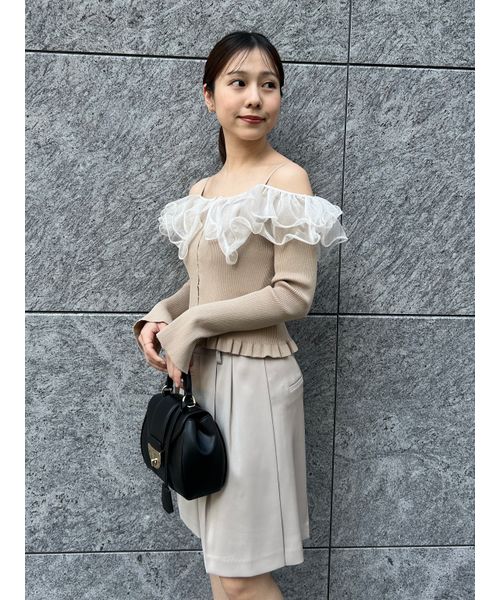 CHICWISH★ドット柄ラッフルオフショルオールインワン 2色☆ ドット柄 ドロストキャミワンピース TINA：JOJUN 全2色｜tnj311