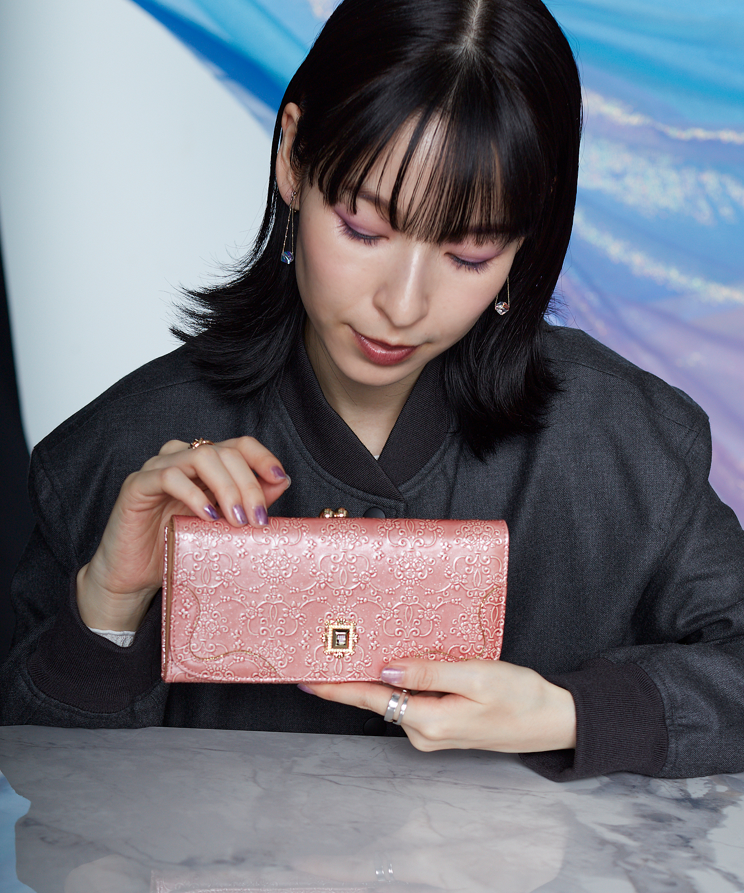 新品タグ付き【ANNA SUI アナスイ】ルーミー 口金 がま口 フラップ長財布 ルーミー 口金フラップ長財布(507038917)｜阪急百貨店公式通販サイト