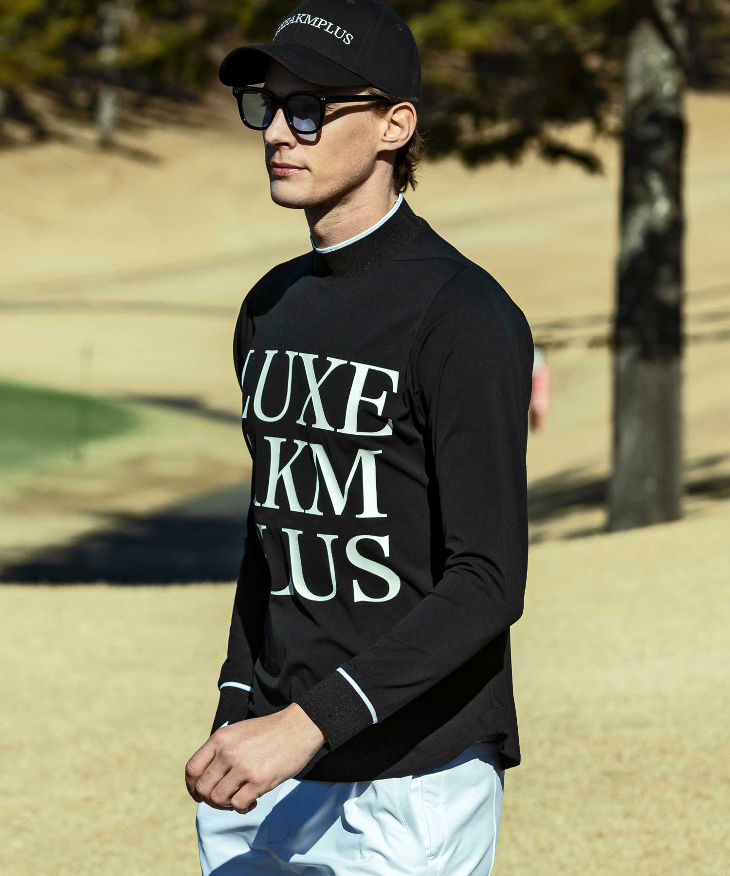 LUXE AKM PLUS 新品 リュクスエイケイエムプラス　メンズ　M リュクスエイケイエムプラス LUXE AKM PLUS ゴルフ ビックロゴモック