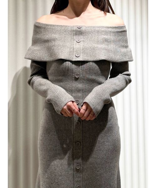 WEB限定サイズあり】オフショルボタンニットワンピース
