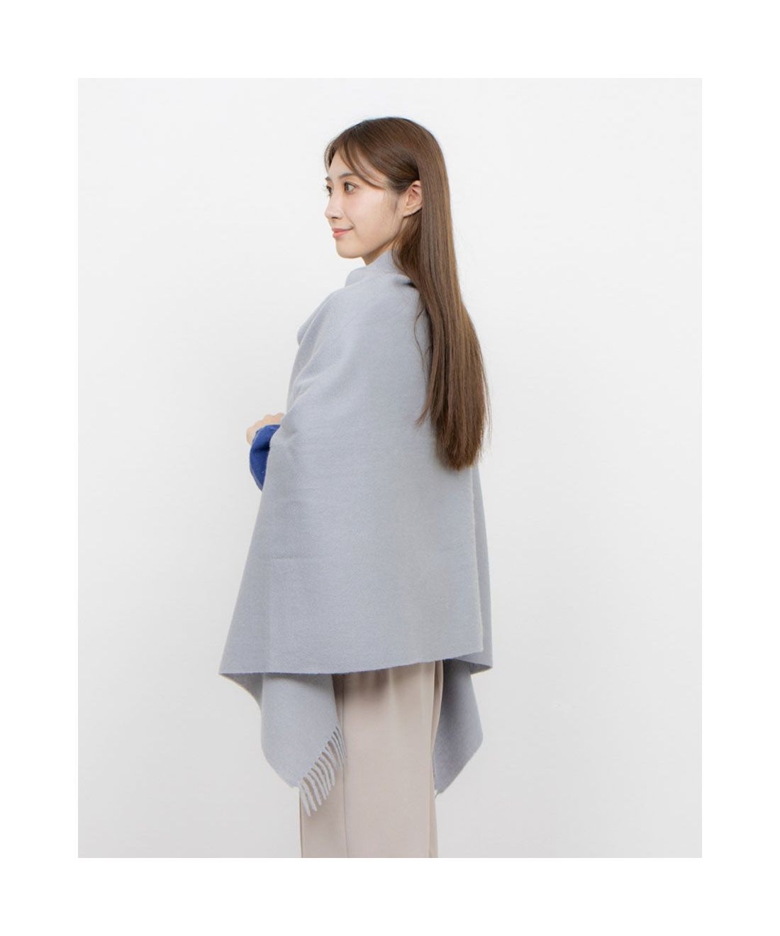 ウール100% 無地ポンチョストール／大判70cm幅(506865684)｜阪急百貨店