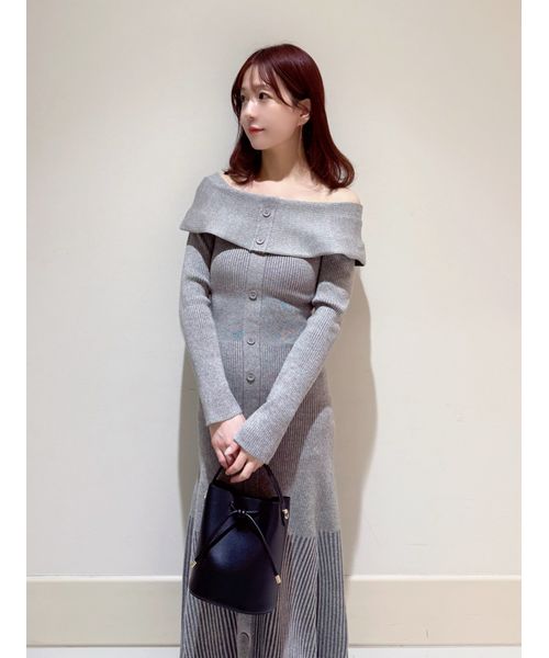 極美品 スナイデル SNIDEL オフショルボタンニットワンピース 羊毛 ドレス SNIDEL｜【WEB限定サイズあり】オフショルボタンニット