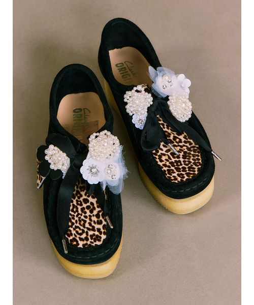 LILY BROWNカスタム】Clarks Wallacraft Bee(507828538)｜阪急