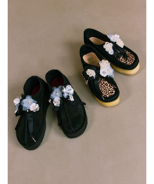 LILY BROWNカスタム】Clarks Trek Wedge(507828537)|阪急百貨店 LILY BROWNカスタム】Clarks Trek Wedge(507828537)|阪急百貨店