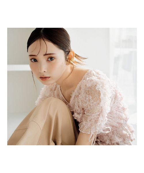 【iichan♡】SNIDEL カットレースシャーリングブラウス カットレースシャーリングブラウス(507846848)｜阪急百貨店公式