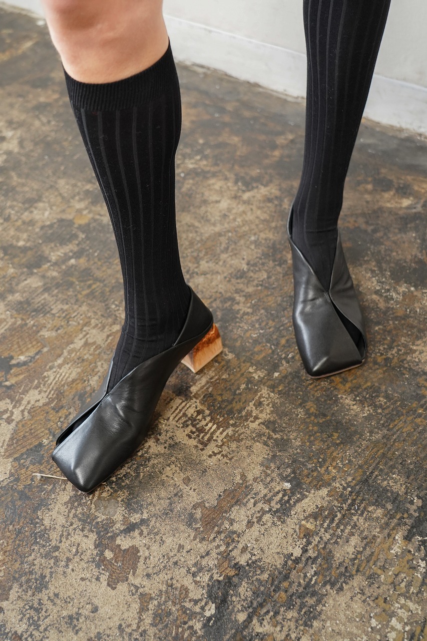 ERIN LEATHER PUMPS ホワイト ERIN LEATHER PUMPS （White） -ALM. official web store