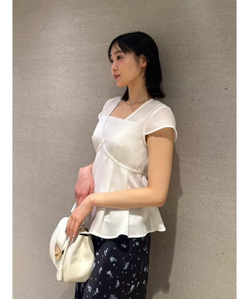 Vネックペプラムシアーブラウス(507993319)｜阪急百貨店公式