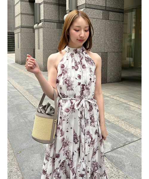 首元のお花のデザインがオシャレなホルターネックのロングドレス 楽天市場】ワンピース Aライン ロングドレス フリル