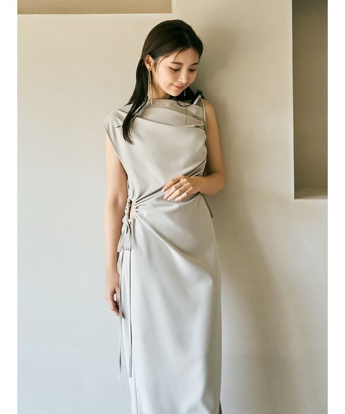 off-white ドレープドレス　ベージュ off-white ドレープドレスベージュ