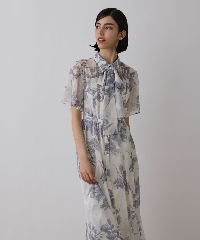 新品タグ付　グレースコンチネンタル　シャドーフラワープリントワンピース シャドーフラワープリントワンピース / GRACE CONTINENTAL