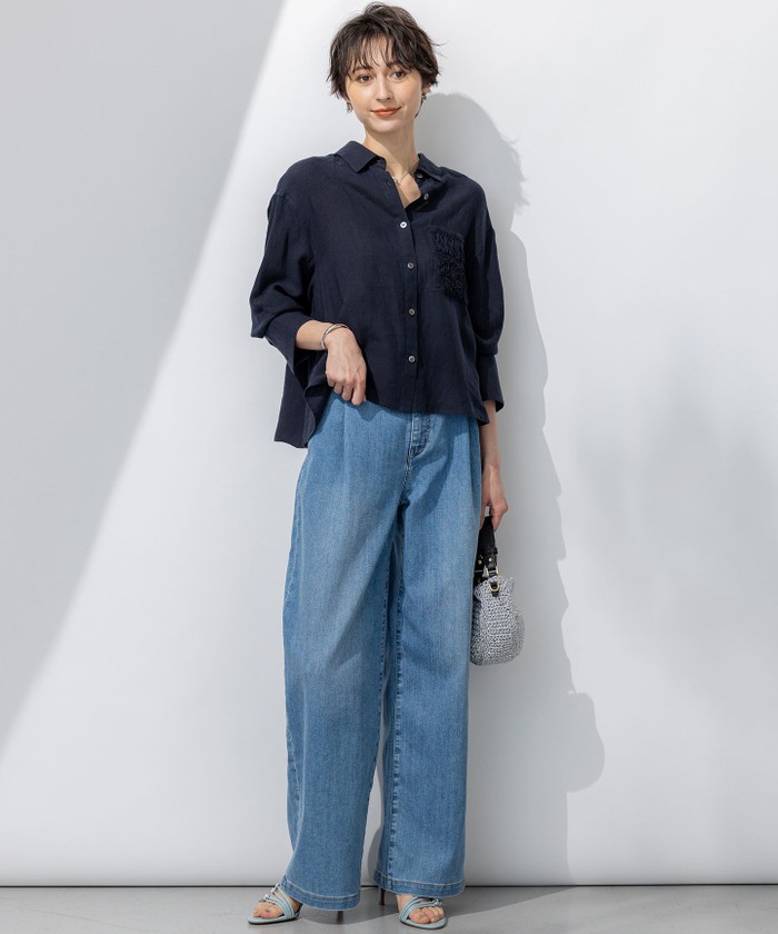 【美品】23区 x LIBECOリネンクロップドシャツ　ライトブルー 23区 ブラウス シャツ 「洗える」LIBECOリネン クロップド