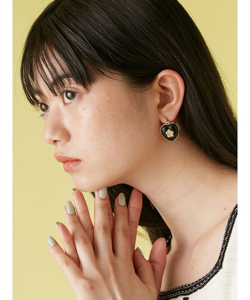 LILY BROWN×MARY QUANT】デイジーモチーフカラーピアス