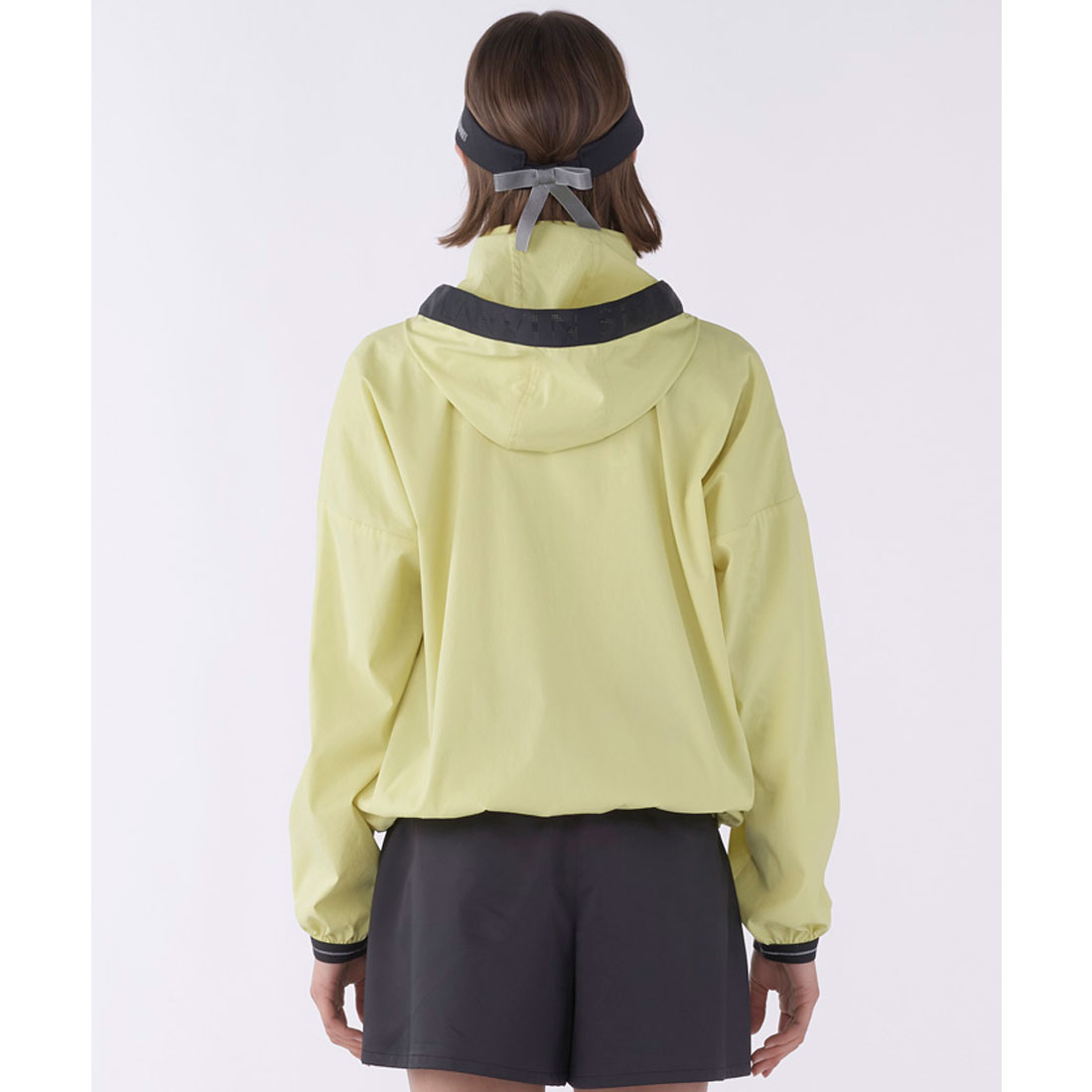 定価42900円【新品】レディース42ランバンスポール ハイブリットブルゾン白 ランバン スポール LANVIN SPORT ブルゾン【はっ水】 -デサント