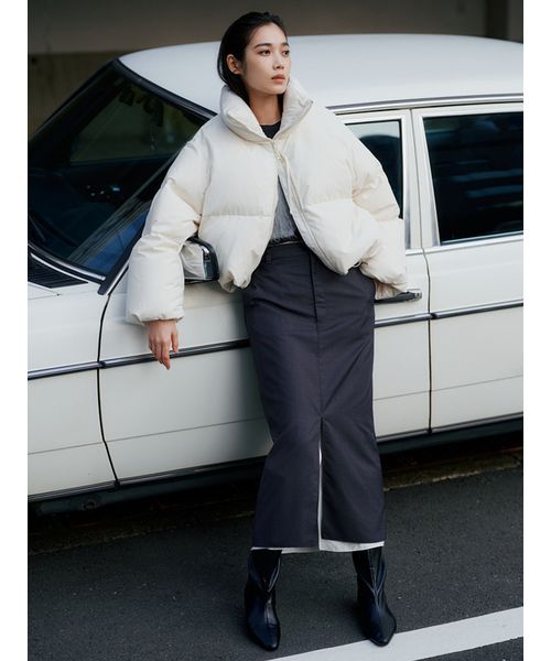 emmi atelier クロップドフォルムダウンコート emmi atelier クロップドフォルムダウンコート クロップドフォルム