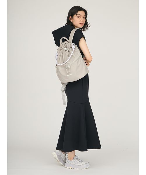【美品】emmiブラックナイロンバックパック エミ emmi 【emmi atelier】eco撥水ベーシックバックパック
